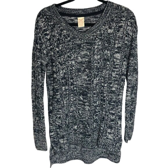 Faded Glory Sweaters - Faded Glory sweater high low length medium knit gray black long sleeve READ